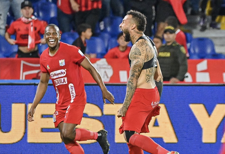 América salvó un empate en el último minuto ante Fortaleza